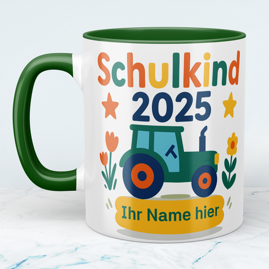 Zum Schulstart – Bedruckte Tasse, Personalisiert mit Namen, Trecker und Schriftzug: Schulkind 2025