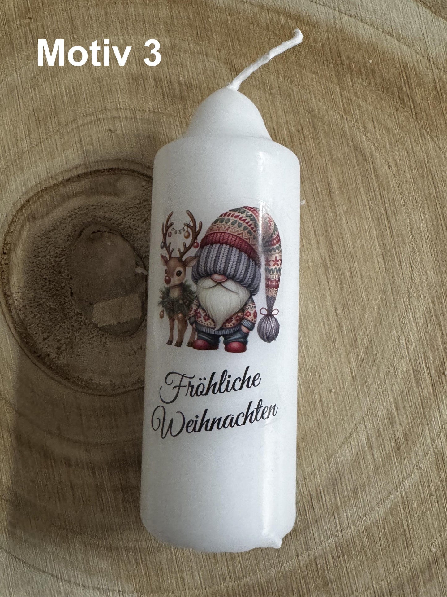 Weihnachtliche Kerze bedruckt mit Weihnachts - Motiv, versch. Motive