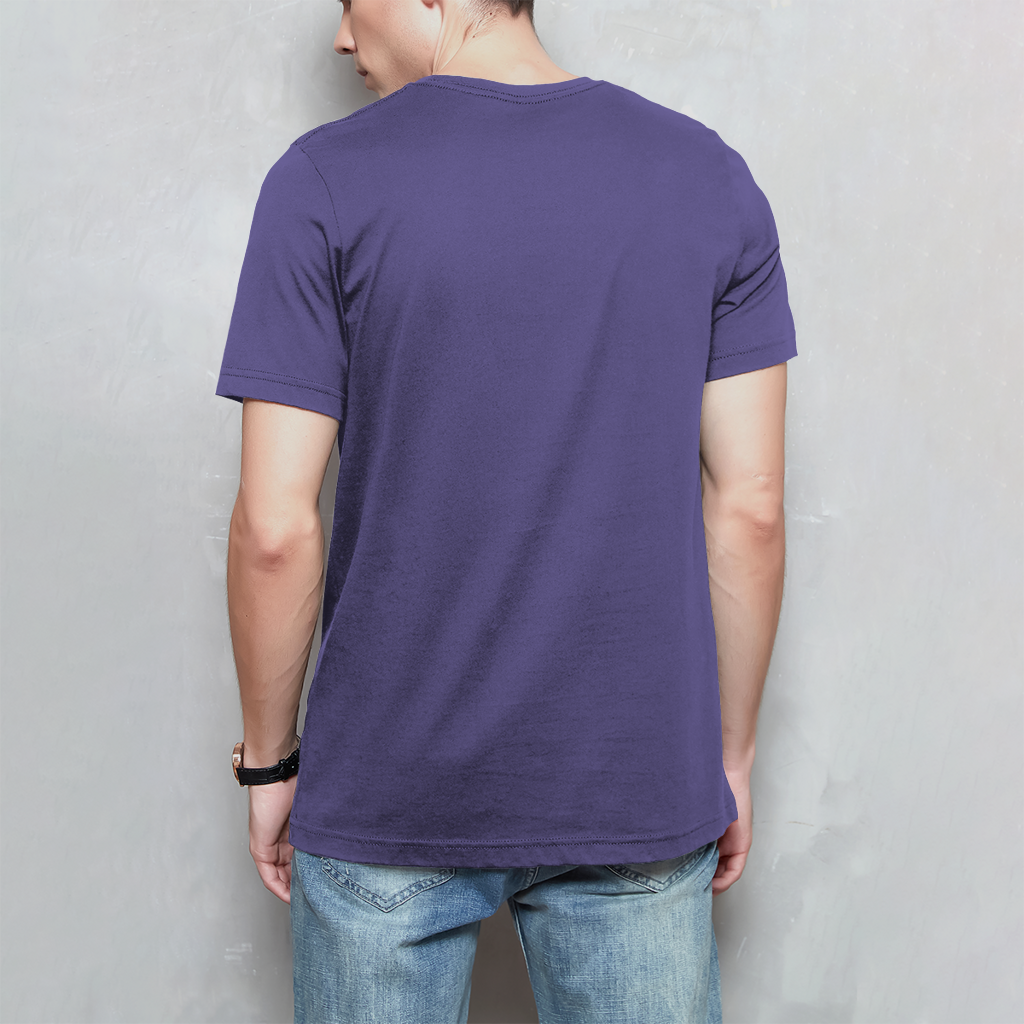 Herren T-Shirt „Ich bin nicht klein – ich bin platzsparend“ – Lustiges Spruchshirt (weisse Schrift)