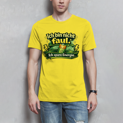 Herren T-Shirt „Ich bin nicht faul. Ich spare Energie.“ – Lustiges Sprüche Shirt mit Humor