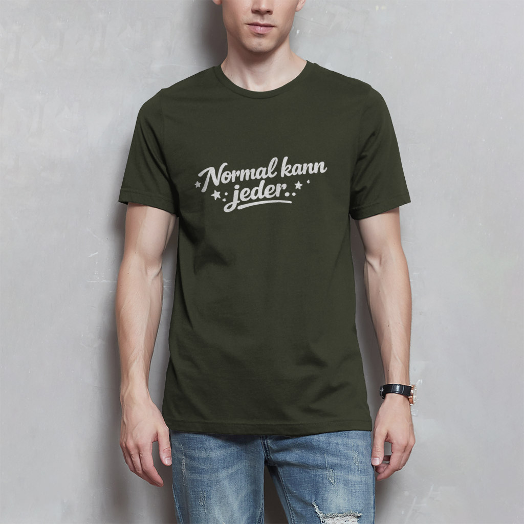 Herren T-Shirt „Normal kann jeder“ – Weiße Schrift | Lustiges Sprüche & Statement Shirt
