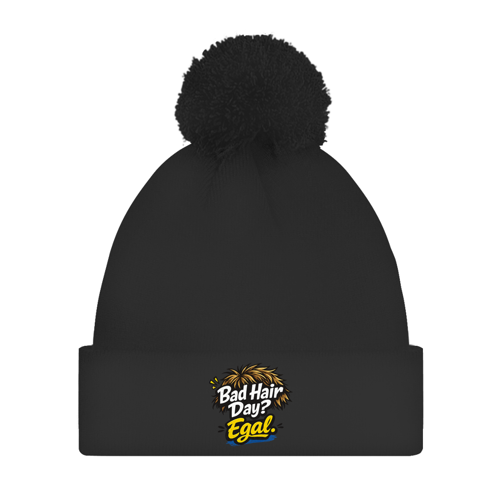 Bommelmütze „Bad Hair Day? Egal.“ – Unisex Wintermütze mit Statement