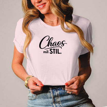 Damen T-Shirt „Chaos mit STIL“ – Statement Shirt mit Humor