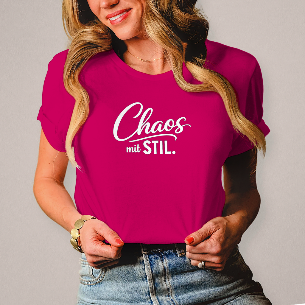 Damen T-Shirt „Chaos mit STIL“ – Statement Shirt mit Humor