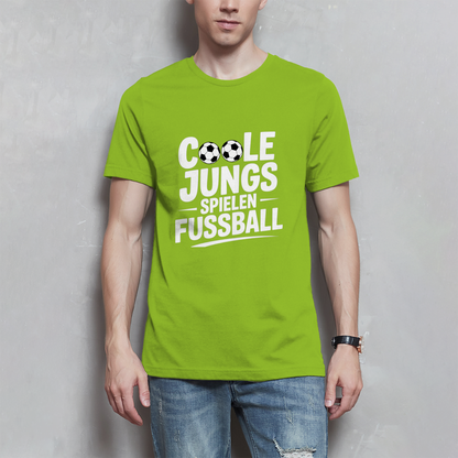 Herren Fußball T-Shirt – Coole Jungs spielen Fußball | Lustiges Sport Shirt Geschenk