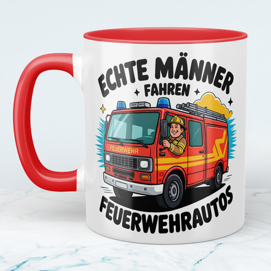 Bedruckte Feuerwehr-Tasse mit Spruch: Echte Männer fahren Feuerwehrautos! – Perfekt für Feuerwehr-Fans!