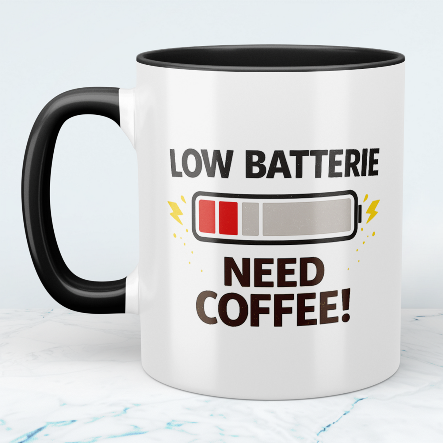 Low Batterie Need Coffee Tasse – Lustige Kaffeetasse für Büro & Kaffee Fans