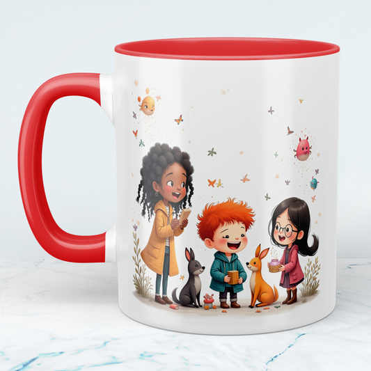 Magische Tiere: Bunte bedruckte Tasse mit lustigen Cartoon-Figuren – Das perfekte Geschenk für Kinder!
