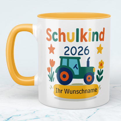 Zum Schulstart – Bedruckte Tasse, Personalisiert mit Namen, Trecker und Schriftzug: Schulkind 2026